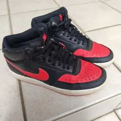 Nike コートビジョン　ハイカットスニーカー 黒/赤
