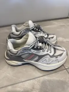 Item thumbnail for item 7104c4d4-d982-477a-a17c-90c68bd4baea