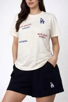 【新品】MLB 刺繍ロゴ　LAドジャース Ｔシャツ　短パン　セットアップ　 L