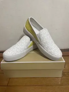 MICHAEL KORS スリッポン US 7 ホワイト/イエロー！