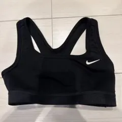 NIKE スポーツブラ ブラック　130cm