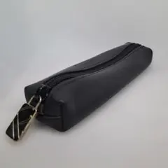 FURLA（フルラ） ペンケース ブラック レザーのサムネイル