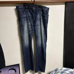 UNIQLOストレートデニム ダークブルーサイズは画像見て