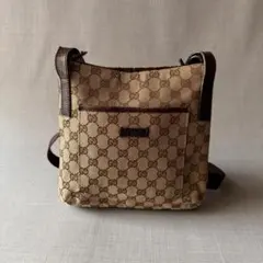 GUCCI GGキャンバス ショルダーバッグ サコッシュ レザー
