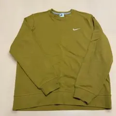 Nike オリーブグリーン スウェット
