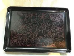 篤*姫様 鎌倉彫？のお盆・タテ：316mm✖️ヨコ590mm 花の彫物(菖蒲・牡