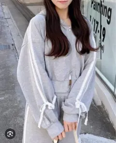 INGNI 袖リボンショートスウェット ZIP パーカー