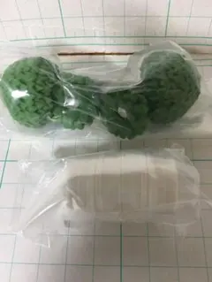 匿名／シルバニアファミリー 　ベンジャミン２つ　植木　ローズアーチフラワーポット