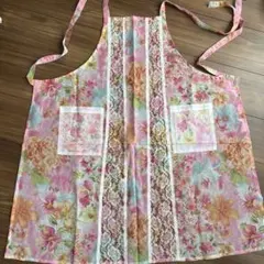 【未使用】FIGLIA 花柄エプロン　百貨店購入　母の日にも！