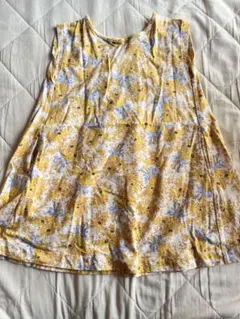 花柄　ノースリーブワンピース　ユニクロ　110