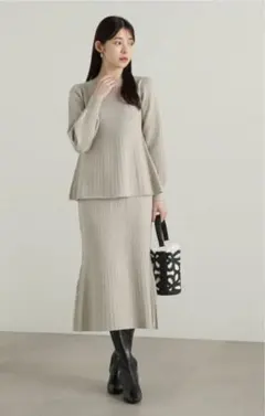 PROPORTION BODY DRESSING