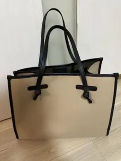 GIANNI CHIARINI ジャンニキャリーニ トートバッグ 通勤バッグのサムネイル