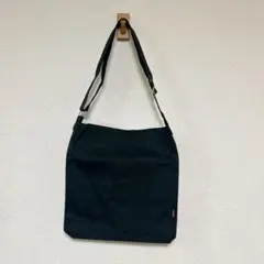 トートバッグ A4サイズ ブラック 斜めがけ 男女兼用 大容量 ショルダー