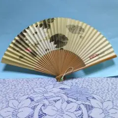 ✳未使用品「京扇子・蓮の絵柄」袋入り✳日本画ですが画家の名前は判読出来ません✳