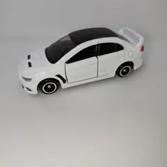 トミカ　三菱ランサーエボリューションX　ベトナム製