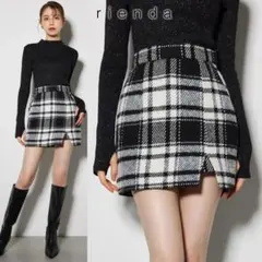 rienda リエンダ スリットジャストウエストスコショートパンツのサムネイル
