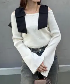 ☆NICE CLAUP 長袖 リブニット オフショルダー リボンのサムネイル