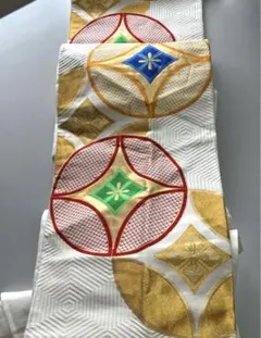 袋帯 幾何学模様 花モチーフ 白 金 赤 青 緑