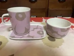 希少】新品未使用marimekko ウニッコ ピンク×オフホワイト4点 - メルカリ
