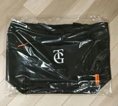 【新品】2025年読売ジャイアンツ　ファンクラブ限定　 立体ポケットトートバッグ