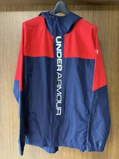UNDER ARMOUR ウィンドブレーカー