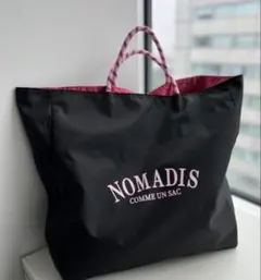 美品　NOMADIS ロゴ入り ブラック トートバッグ　リバーシブル　L