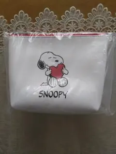 スヌーピーポーチ