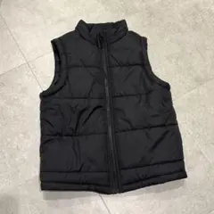 【新品未使用】ダウンベスト　黒　ブラック　アウター　中綿　120 130