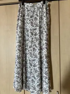 GUロングフレアスカート ペイズリー柄