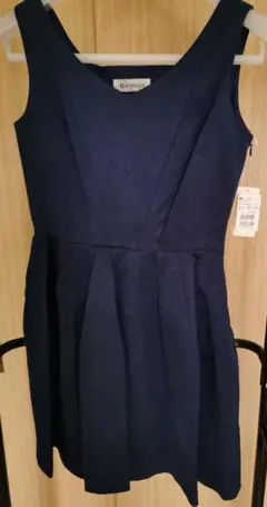 新品 Maitresse ノースリーブワンピース 紺色 2.7万円 サイズ38