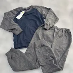 新品　タグ付き　120サイズ パジャマ 綿ポリエステル混紡