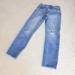 リーバイス Wedgie Fit Ankle ハイライズ ダメージ デニム 24