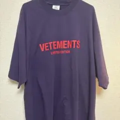 VETEMENTS LIMITED EDITION Tシャツのサムネイル