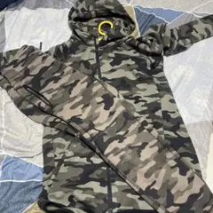 GapFit 迷彩柄 フード付きジャージ XXL 160cm