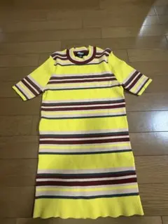 DKNY超ストレッチ素材❗️ 半袖ストライプサマーニットSのサムネイル