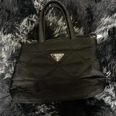 値下げ⭕️ PRADA キルティング トートバッグ ブラック ハンドバッグのサムネイル