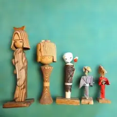 伝統的な日本のこけし 5体セット