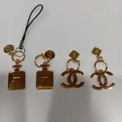 シャネル　ノベルティチャーム４個　4/17までお値下げ中