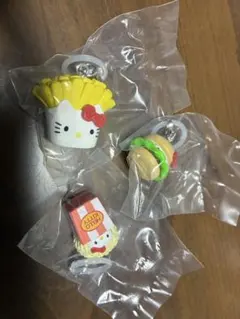 【新品未使用★】ハローキティ アメリカンデザイン めじるしアクセサリー3点セット