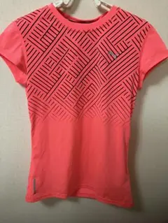 PUMA ピンク ランニング トップス S テニスウェア　おしゃれTシャツ