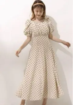 極美品】NICE CLAUP ナイスクラップ　バックリボンワンピース　ワンピース