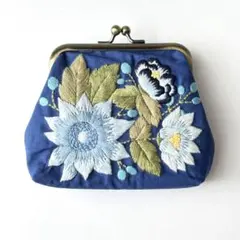 【#7】花刺繍がま口ポーチ：ハンドメイド