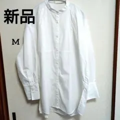 ノーカラーブラウス