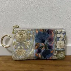 インド刺繍リボン ミニポーチ キーケース　リップケース　カラビナ付き