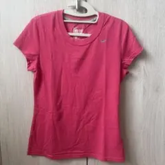 NIKE ナイキ 半袖 Tシャツ ピンクのサムネイル