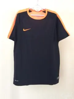 美品 NIKE DRI-FIT ワンポイント刺繍 Tシャツ サイズL 155cm
