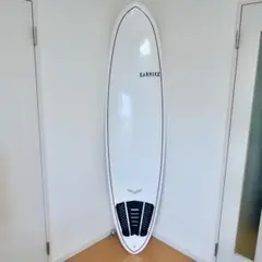 ミッドレングスサーフボード