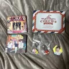 EXO-CBX アルバム・グッズ（写真2枚分）
