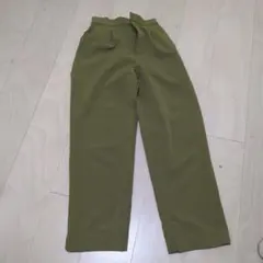 オリーブグリーン ハイウエストカジュアルパンツ