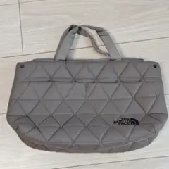 THE NORTH FACE キルティング トートバッグのサムネイル